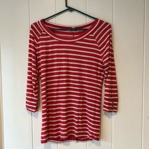 3/4 sleeve red and white striped top